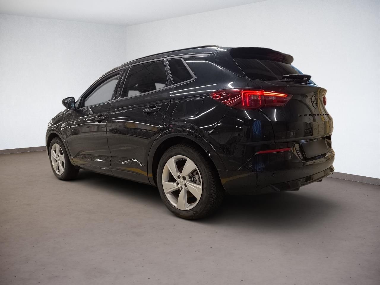 Fahrzeugabbildung Opel Grandland PHEV GSE 147KW Automatik