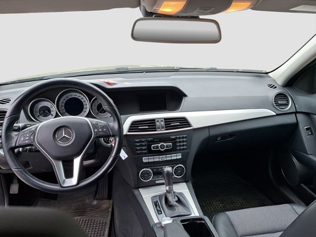 Fahrzeugabbildung Mercedes-Benz C T-Modell 180 T CGI BlueEfficiency (204.231)