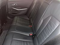 BMW 330 - Vorschau Bild 13