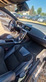 Volvo V60 - 11