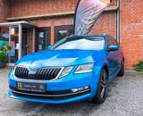 Skoda Style +Top Zustand+Automatik+bis zu 5J Garantie - mit Benzin-Antrieb: Blau, Kombi, Garantie