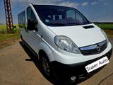 Opel Vivaro 9Sitzer | viele Teile erneuert | AHK - gebrauchte Opel Vivaro aus dem Jahr 2009