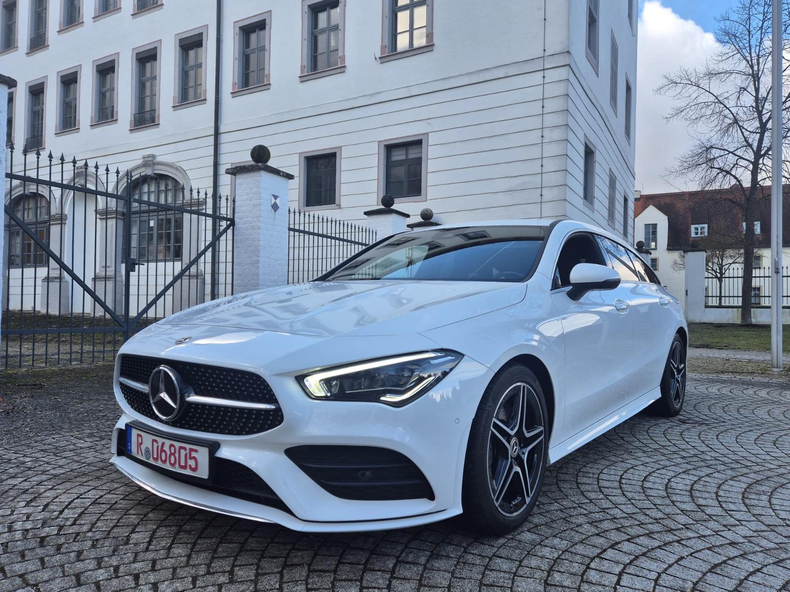 Mercedes-Benz CLA 200 d Shooting Brake DCT/ AMG Line