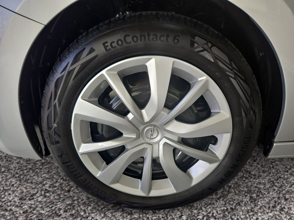 Fahrzeugabbildung Opel Corsa 1.2 Turbo Edit. Navi Sitzheizung Parkpilot