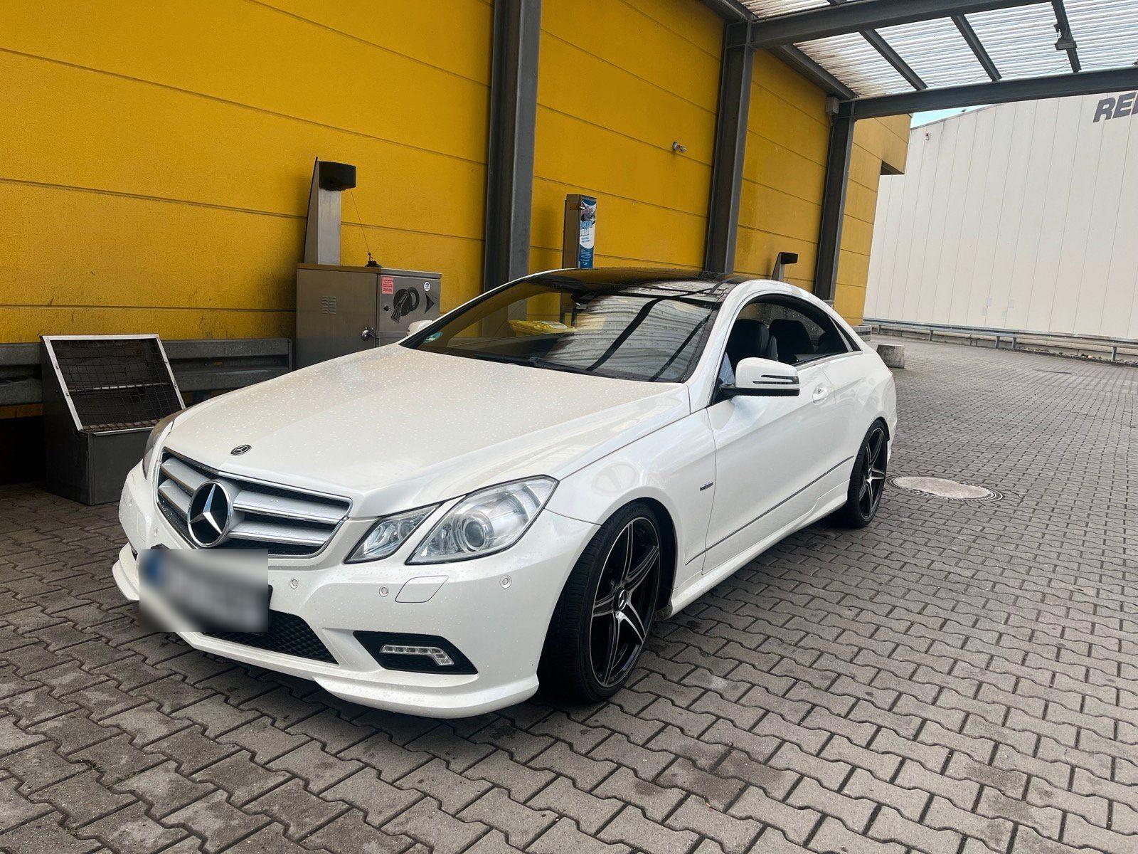 Mercedes-Benz E 250