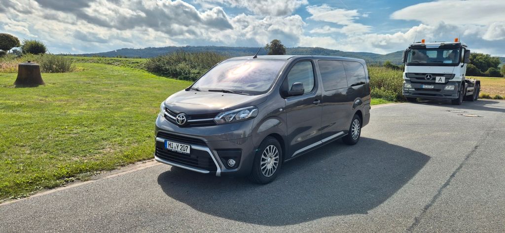 Image of Toyota Proace (Verso)
