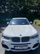 BMW X4 M - weiße BMW X4 M
