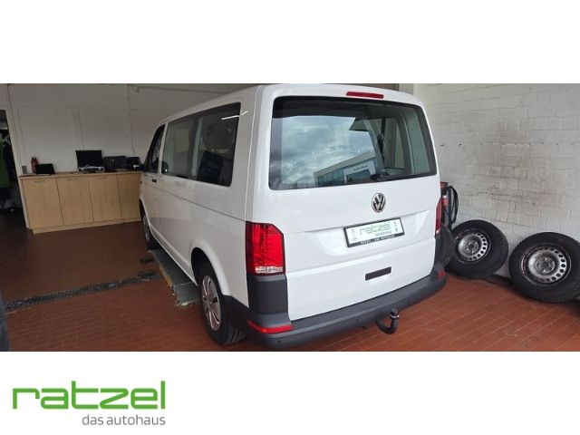 Fahrzeugabbildung Volkswagen Transporter Kombi KR 2.0 TDI 9-Sitzer Navi App C