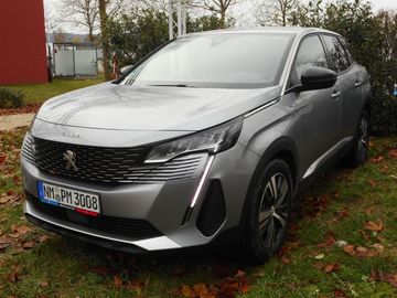 Peugeot 3008 Hybrid 225 e-EAT8 Allure 2,99% Fin.