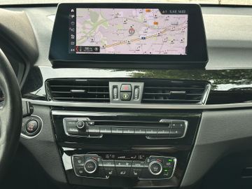 BMW X1 - 8