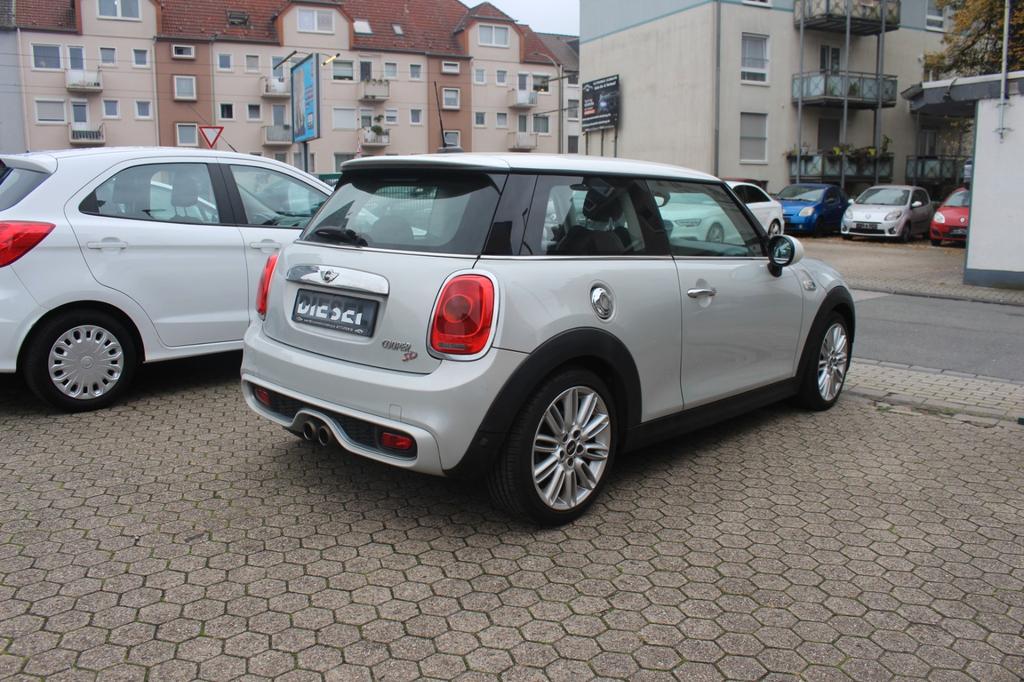 MINI Cooper SD