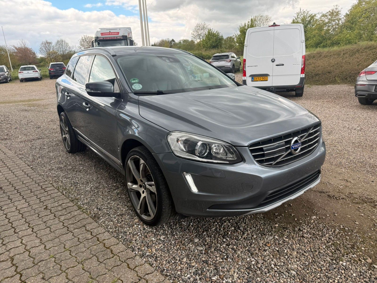 VOLVO XC 60
