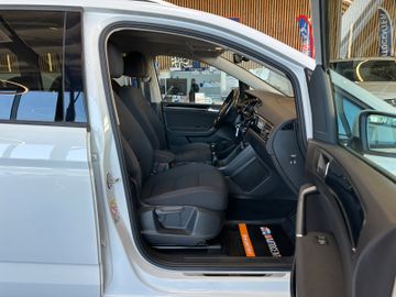 Volkswagen Touran Sound BMTStart-Stopp *7 Sitzer*Navi*