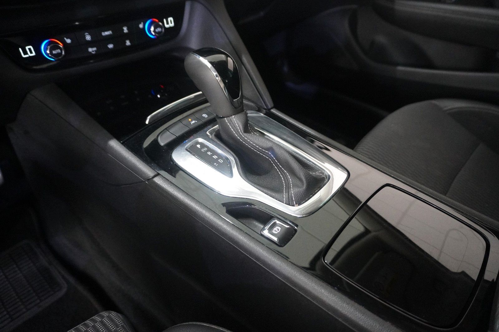 Fahrzeugabbildung Opel Insignia B GS 1.5T DYNAM. NAVI/LED/KAMERA/VIRTU.