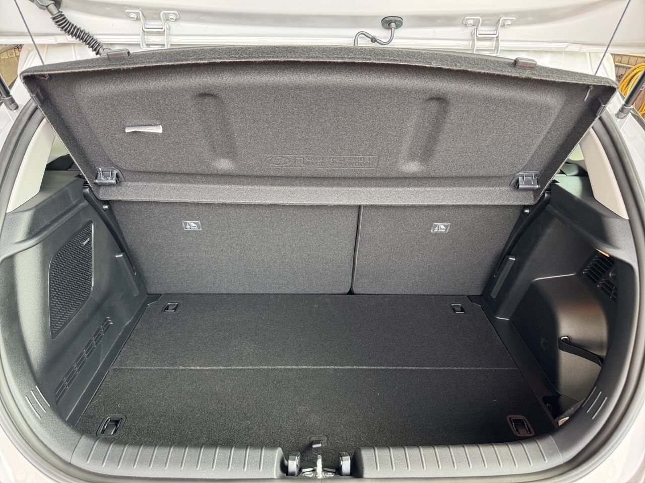 Fahrzeugabbildung Hyundai i20 TREND 2xKlima AUT DynLicht Kam. LM Navi PDC