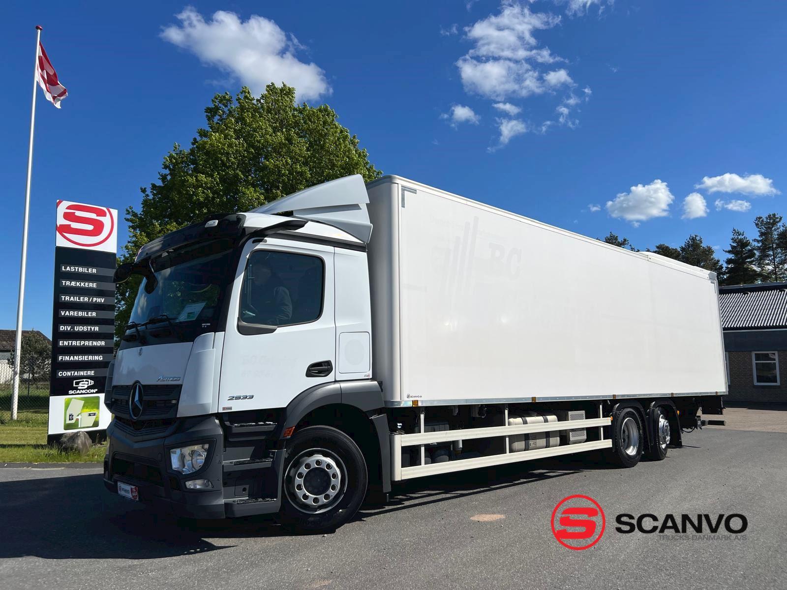 Mercedes-Benz Actros 2533 - 24 pallers Dobbelt compartment