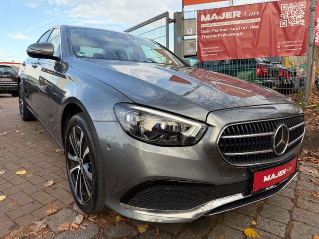 Mercedes-Benz E 300e Avantgarde 4Matic*LED*KAMERA*TEILLEDER*