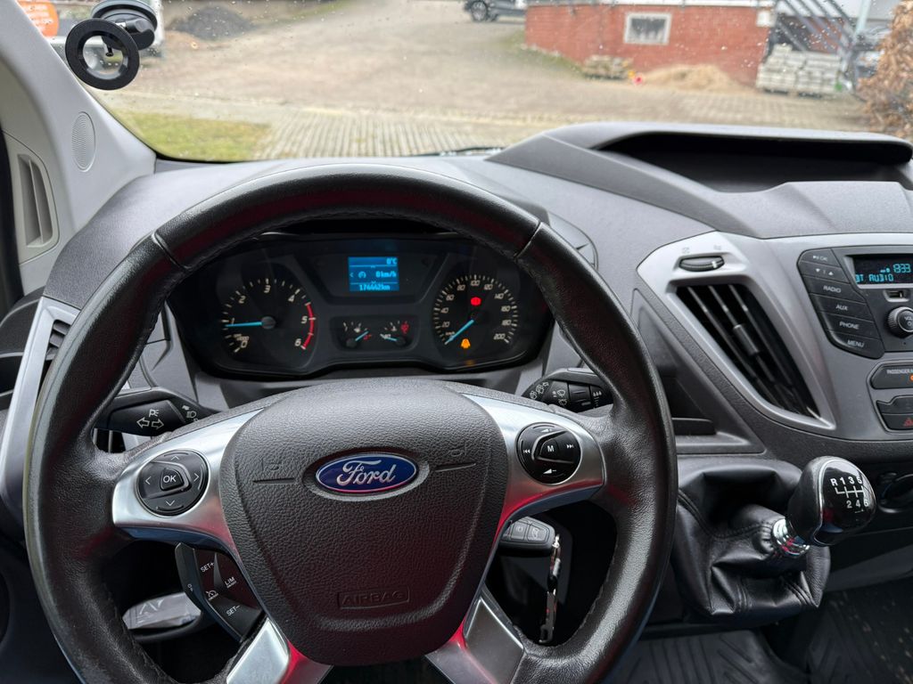 Image of Ford Transit Custom