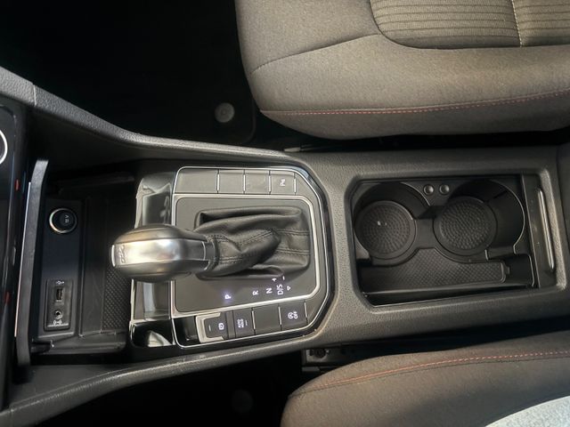 Golf VII Sportsvan 1.4 TSI Sound, Navi, Pano,Kli