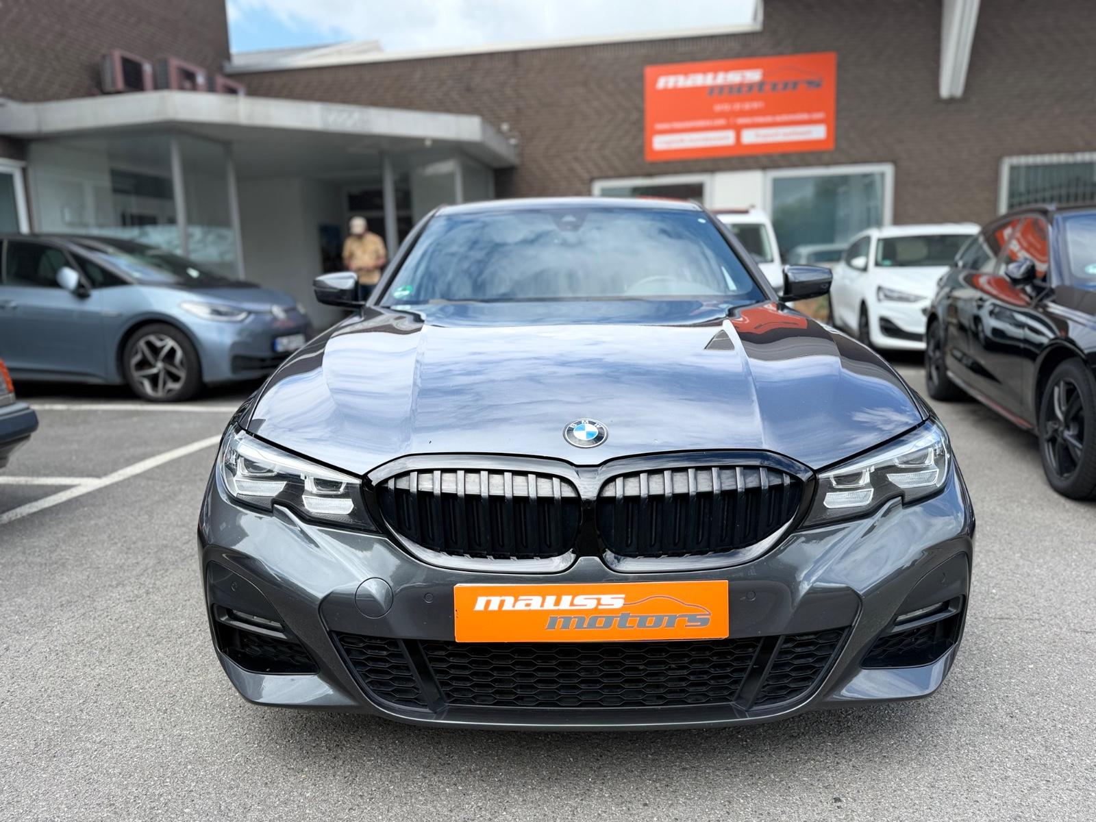 BMW 318 d M SPORT - 1069