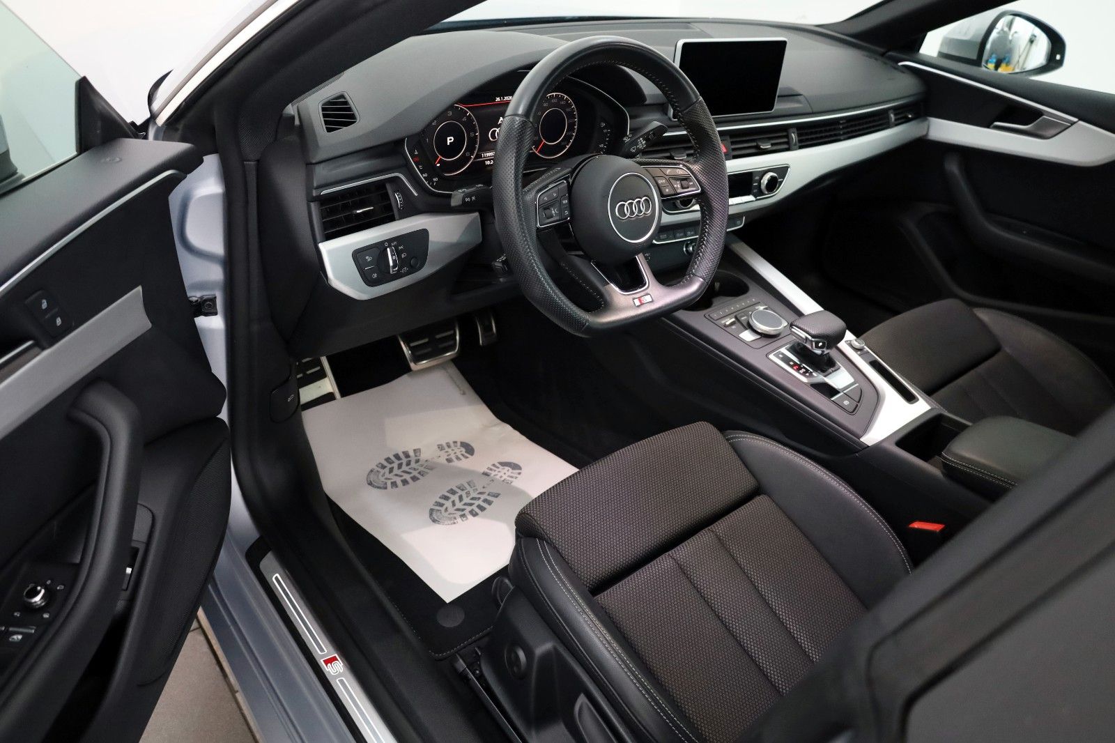 Fahrzeugabbildung Audi A5 Sportback 35 TDI S line,Virtual,Navi,LED,PDC