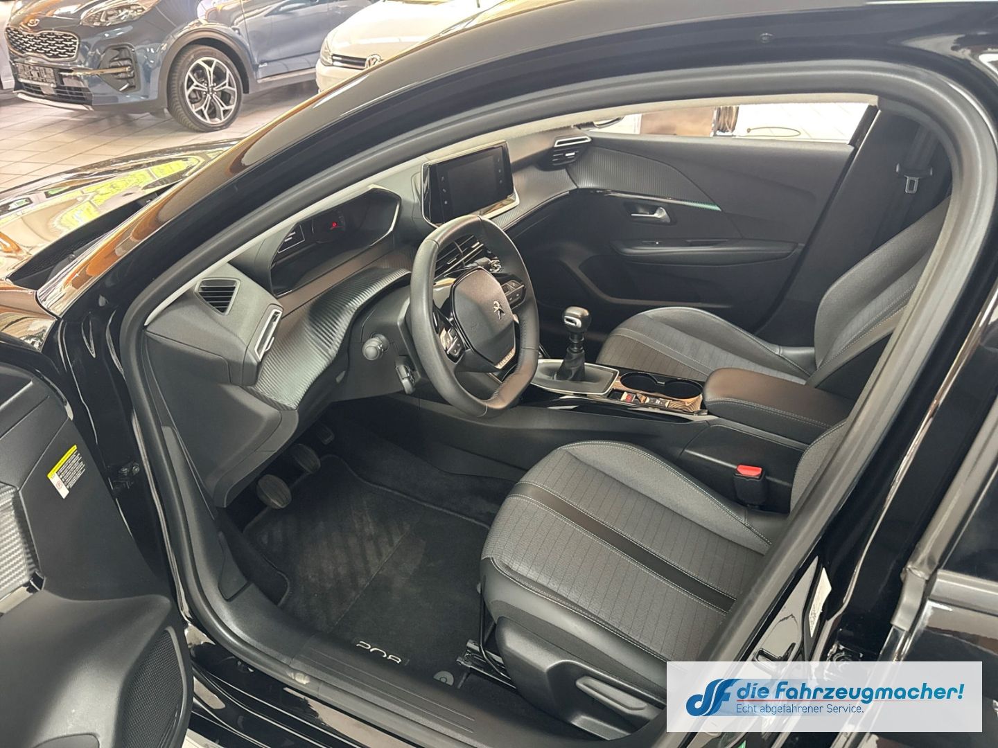 Fahrzeugabbildung Peugeot 208 Allure Navi LED Klimaautom Fahrerprofil DAB
