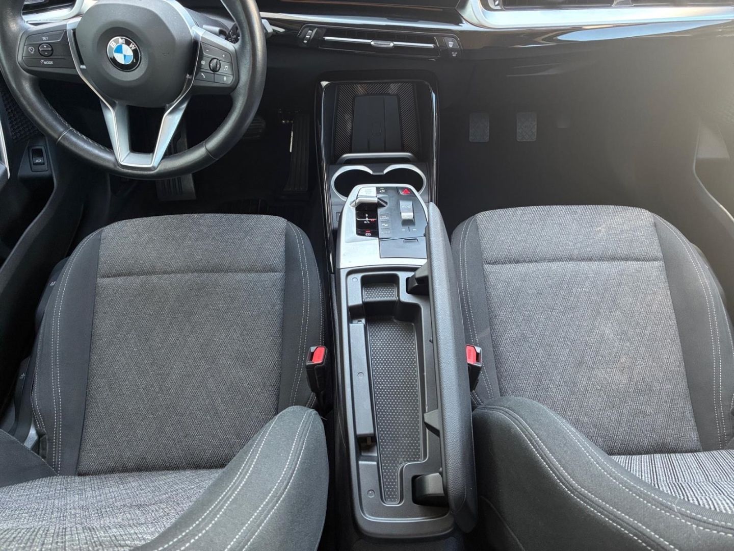 BMW X1 sDrive18d Navi LED el.Heckklappe Kamera Sitzh foto 17