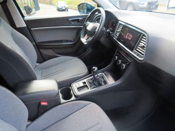 Fotografie 7 des Seat Ateca Style 1.5 TSi 6G Navi AHK LED