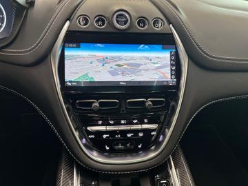 صورة مصغرة 11 لـ 2021 Aston Martin DBX