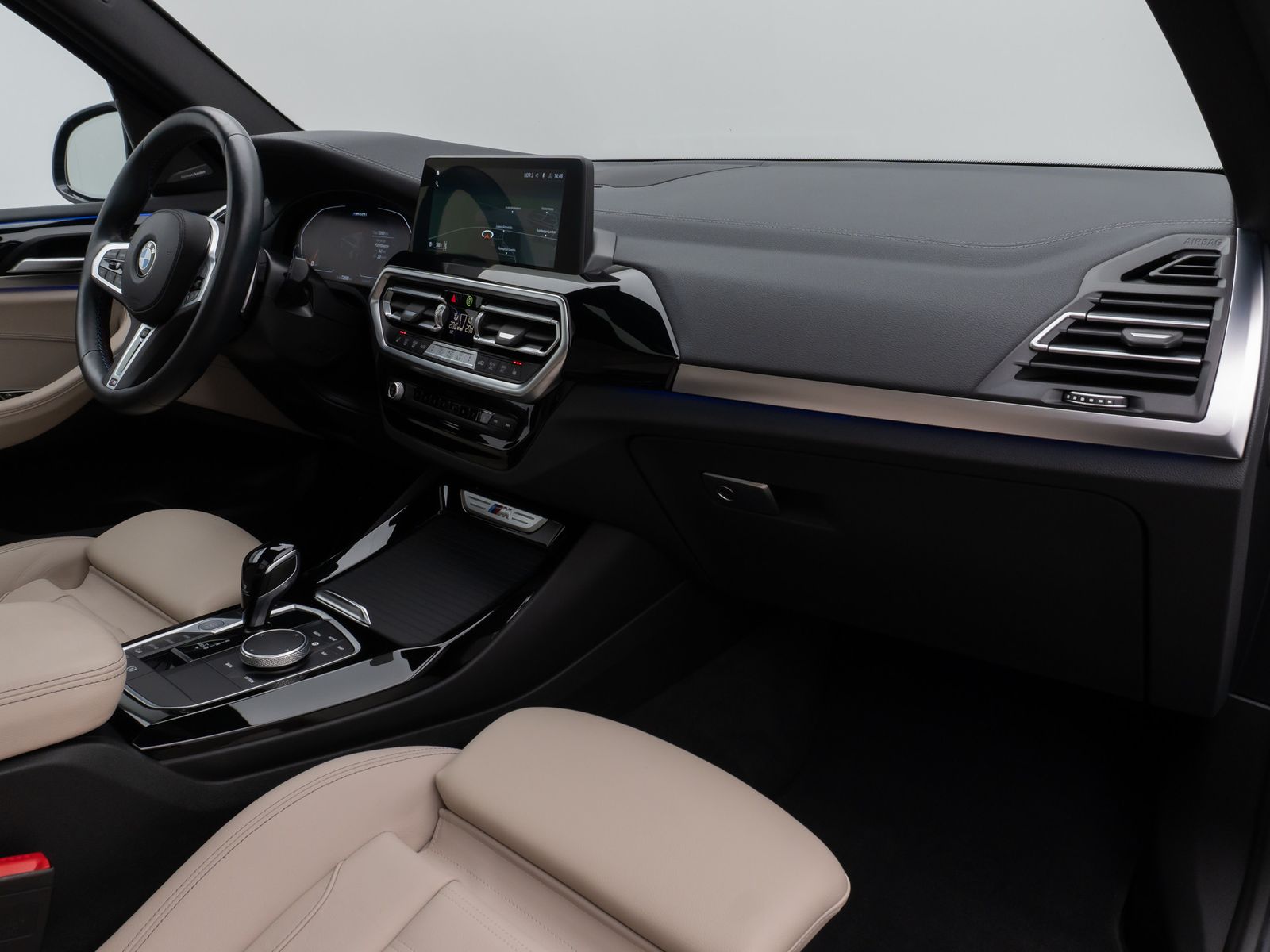 Fahrzeugabbildung BMW X3 M40i  Panorama Kamera HUD DAB H/K Komfort 20"