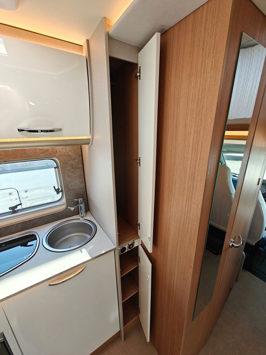 Fahrzeugabbildung Bürstner Lyseo TD Gallery 649 G Harmony Line - Backofen!