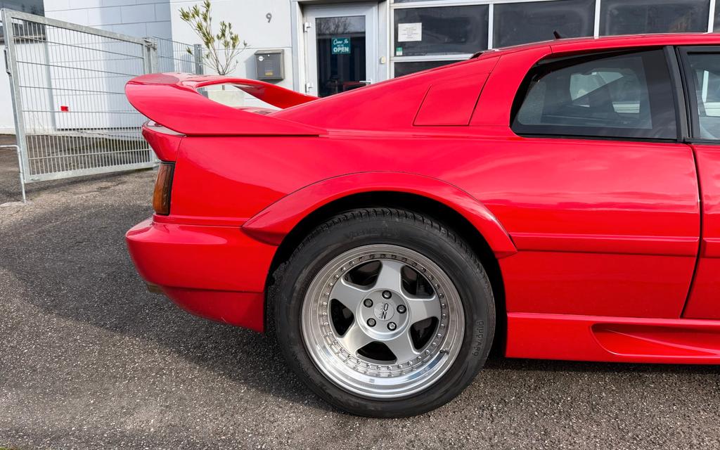 Lotus Esprit