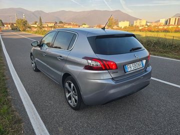 Peugeot 308 - 3