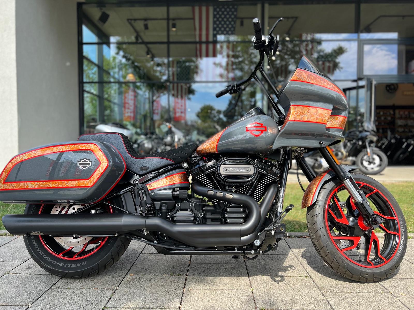 Harley-Davidson FLSB Softail Sport Glide Clubstyle Custom Umbau