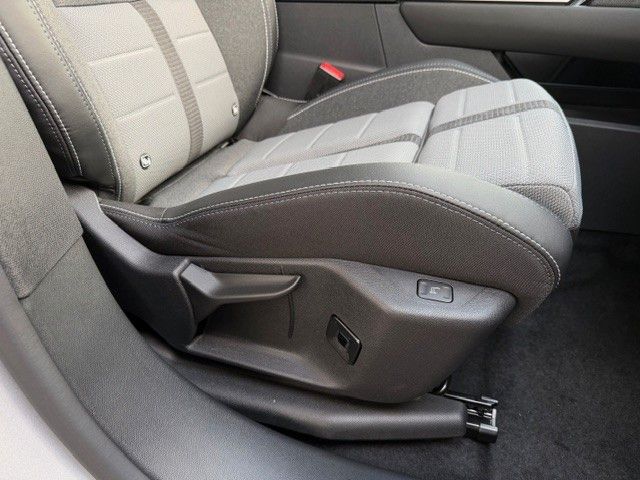 Fahrzeugabbildung Opel Grandland GS 145PS 48V Navi/Kamera/LED!