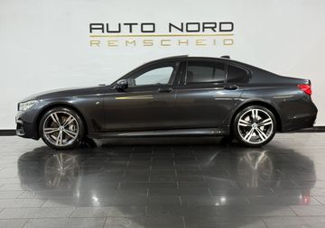 BMW 750 - 9