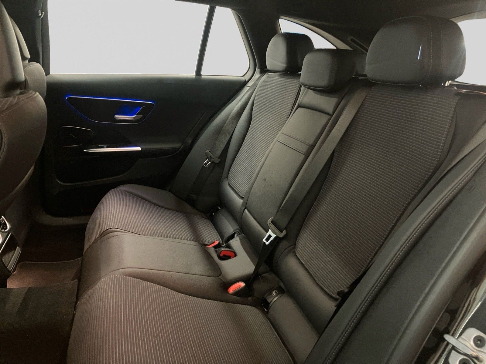 Mercedes-Benz C 300 - Bild 10