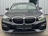 BMW 118d Sport Line Digi Cockpit Pano HUD Leder LED - BMW 118: Schwarz, 118d
