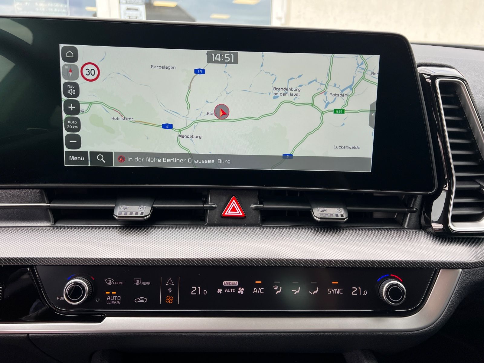 Fahrzeugabbildung Kia SPORTAGE 1.6T 48V 2WD DCT ULTIMATE EDITION