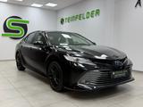 Toyota Camry Hybrid Executive/Navi/R-Kamera/Spurhalte/ - Toyota Camry: Automatik