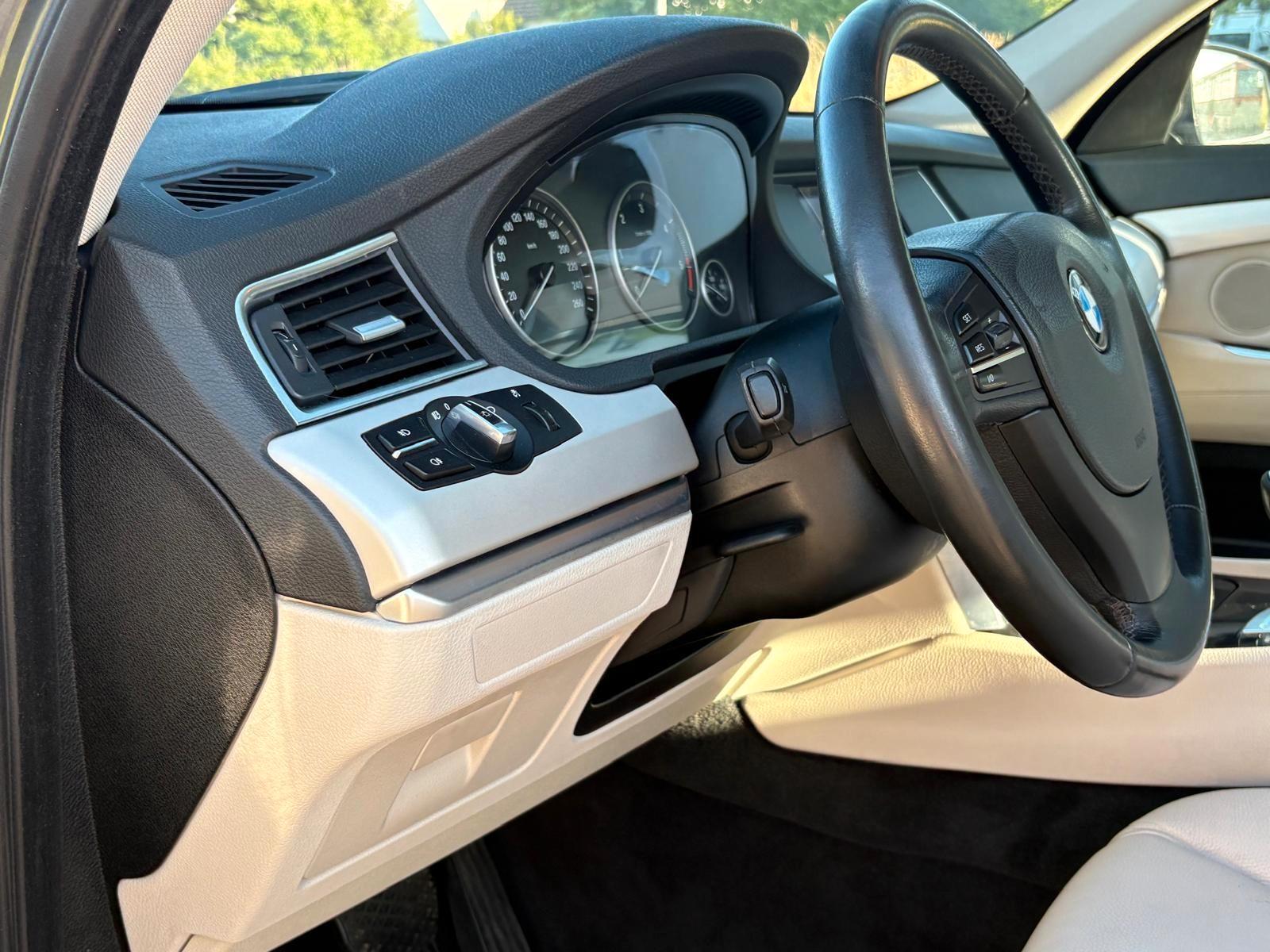 BMW Gran Turismo 530 d-Leder-Stzh-Tempo-Xenon
