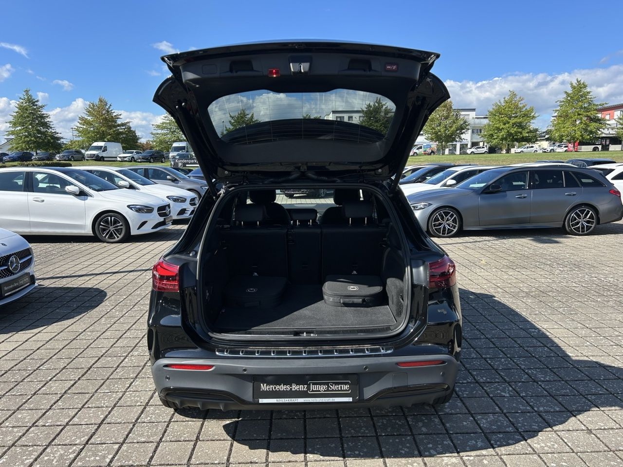 Mercedes-Benz EQA 250 AMG BURM NIGHT TOTW AMBIENTE 360 STDHZ foto 10