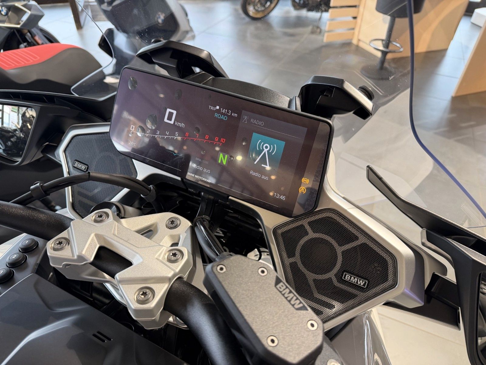 Fahrzeugabbildung BMW R 1300 RT ASA 2026, Audio Pro