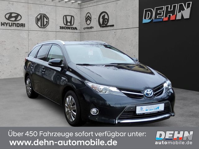 Toyota Auris Touring Sports 1.8 Life+ Hybrid Parkassist