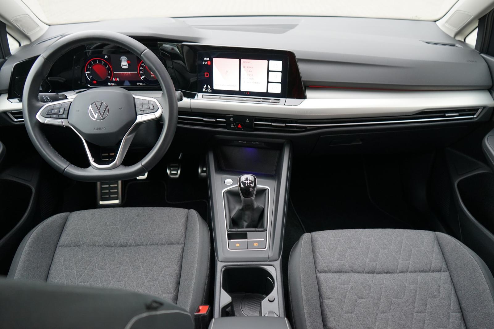 Volkswagen Golf VIII 1.0 TSI Move LED PDC App Connect, миниатюра 6