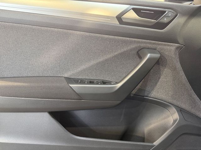 T-Roc 1.5 TSI DSG MOVE LED+KAMERA+STANDHZG+NAVI+