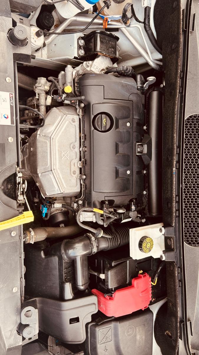 Peugeot Partner Tepee Tepee VTi 98 Active