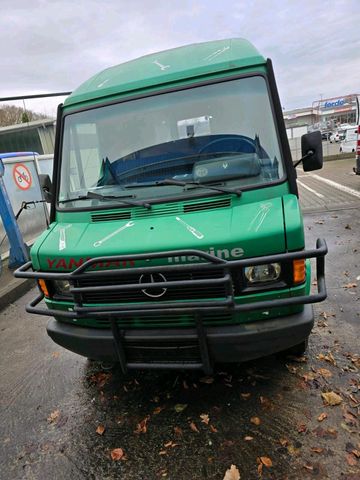 Mercedes-Benz Mercedes T 1 208 Diesel