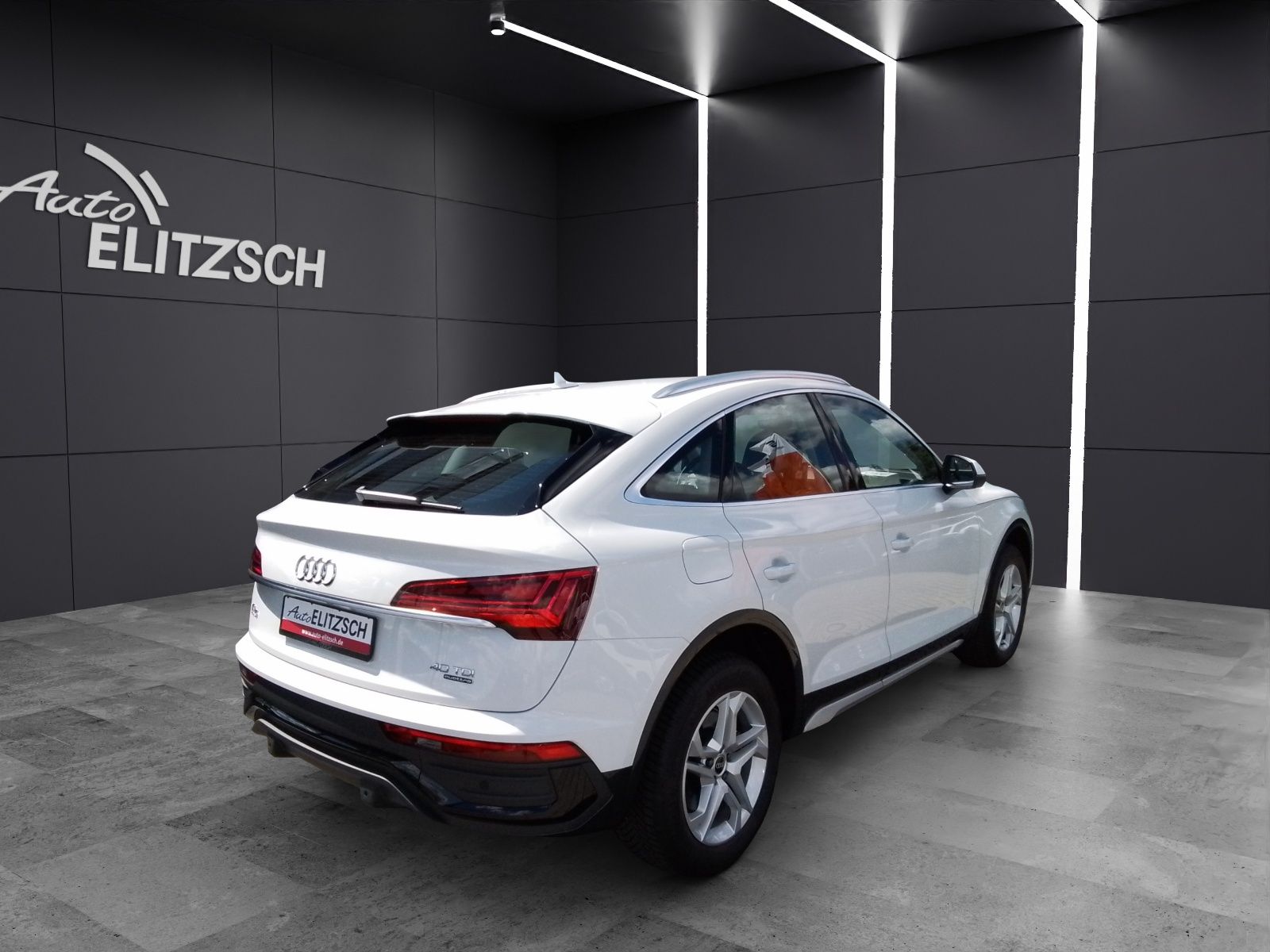 Fahrzeugabbildung Audi Q5 Sportback 40 TDI quattro Matrix Navi Leder AV