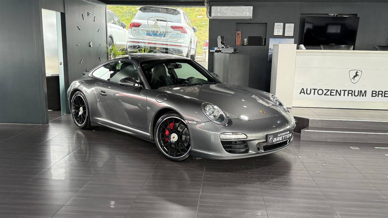 Porsche 911 Carrera 4 GTS Coupe*Sport-Chrono*Tempo.*SAGA
